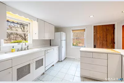 1 Long Wall Road, Redding, CT 06896 - Photo 8