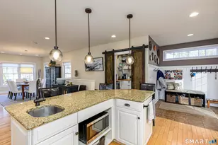 1278 Avon Blvd, Cheshire, CT 06410 - Photo 8