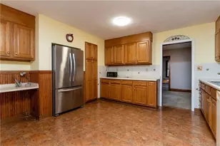 25 Pickett District Rd, New Milford, CT 06776 - Photo 14