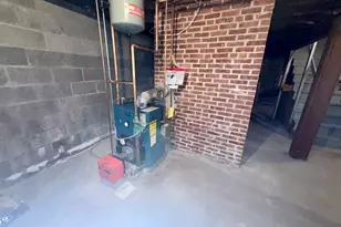 181 Sunset Dr, Ansonia, CT 06401 - Photo 18