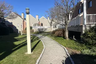 9 River Rd, Greenwich, CT 06807 - Photo 2