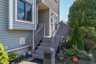 66 Turtle Bay Dr, Branford, CT 06405 - Photo 6