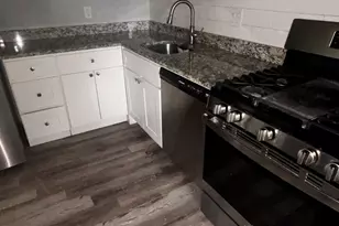 50 Greenhouse Rd, Bridgeport, CT 06606 - Photo 24