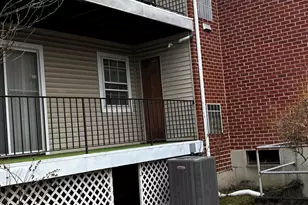 50 Greenhouse Rd, Bridgeport, CT 06606 - Photo 2