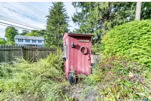 108 Hobart St, Southington, CT 06489 - Photo 34