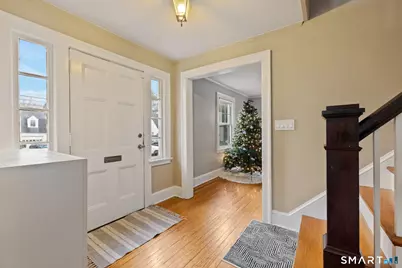 36 Meadowbrook Road, West Hartford, CT 06107 - Photo 16