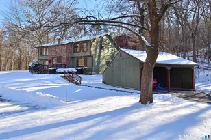 49 Cliffside Dr, Manchester, CT 06042 - Photo 4
