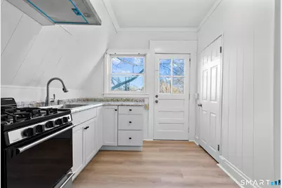 141 Augur Street, Hamden, CT 06517 - Photo 18