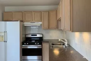 23 Fairview Ave, Norwalk, CT 06850 - Photo 6