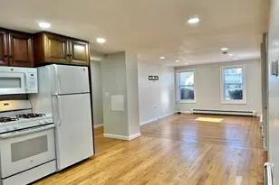 49 Pleasant St, Ansonia, CT 06401 - Photo 6