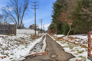 7 Tamarack Ln, Simsbury, CT 06070 - Photo 36