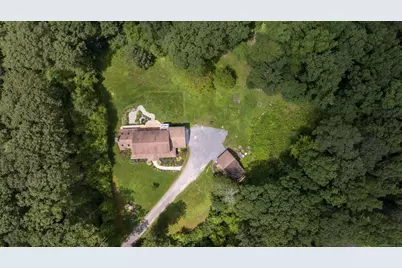 101 Center Road, Woodstock Valley, CT 06281 - Photo 8