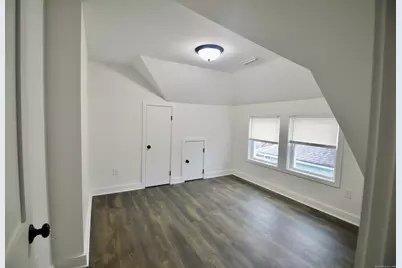 21 Nichols Street, Ansonia, CT 06401 - Photo 18