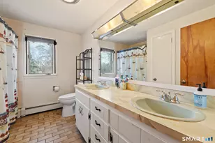 46 Skyline Dr, Southington, CT 06489 - Photo 20