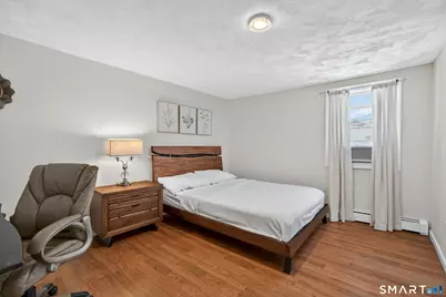 95 Main Street, East Haven, CT 06512 - Photo 26