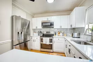 60 Lawn Ave, Stamford, CT 06902 - Photo 12