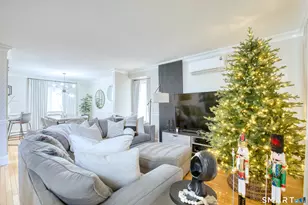 60 Lawn Ave, Stamford, CT 06902 - Photo 16