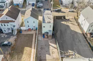 387 Blatchley Ave, New Haven, CT 06513 - Photo 12