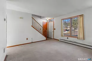 16 Foxglove Ln, South Windsor, CT 06074 - Photo 4