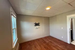 154 Daly Ave, New Britain, CT 06051 - Photo 8