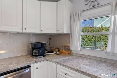 12 Nettleton Avenue, North Haven, CT 06473 - Photo 4