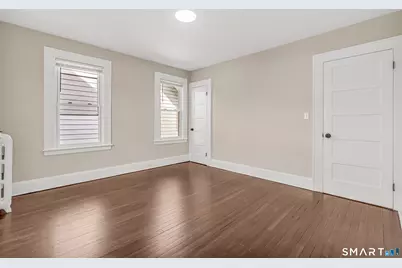 125 East Eaton Street, Bridgeport, CT 06604 - Photo 12