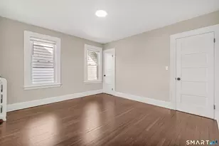 125 E Eaton St, Bridgeport, CT 06604 - Photo 12