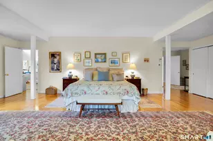 14 Old Orchard Rd, North Haven, CT 06473 - Photo 24