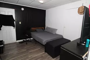 221 Grove St, Meriden, CT 06451 - Photo 8