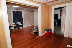 221 Grove St, Meriden, CT 06451 - Photo 14