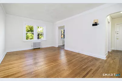 8 Washington Court #104, Stamford, CT 06902 - Photo 2