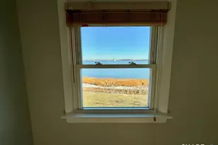 3 Bayview Pl, West Haven, CT 06516 - Photo 12