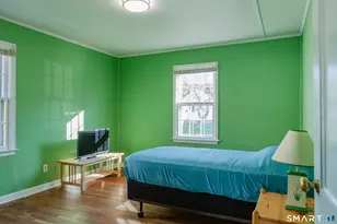 496 Burnsford Ave, Bridgeport, CT 06606 - Photo 18