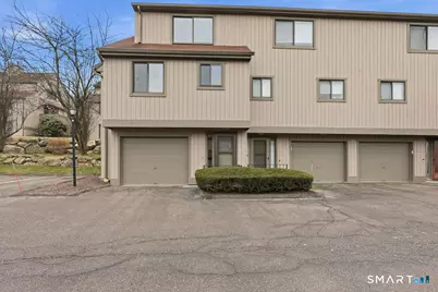 73 Dorchester Court #73, Beacon Falls, CT 06403 - Photo 2