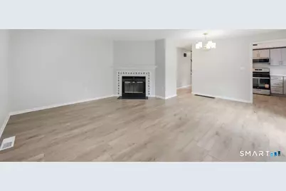 73 Dorchester Court #73, Beacon Falls, CT 06403 - Photo 8