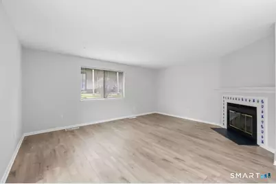 73 Dorchester Court #73, Beacon Falls, CT 06403 - Photo 6