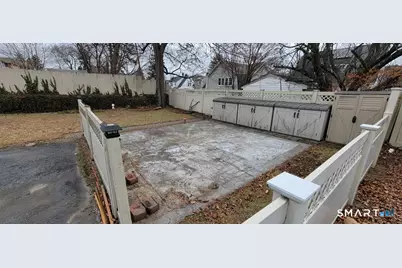 168 Fairlawn Avenue, Waterbury, CT 06705 - Photo 32