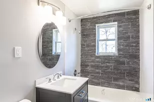 72 Folly Brook Blvd, Wethersfield, CT 06109 - Photo 6