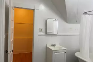 15 Tremont St, New Britain, CT 06051 - Photo 14