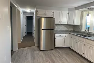 64 Deshon St, New London, CT 06320 - Photo 2