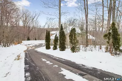 4 Southdown Drive, Bristol, CT 06010 - Photo 2