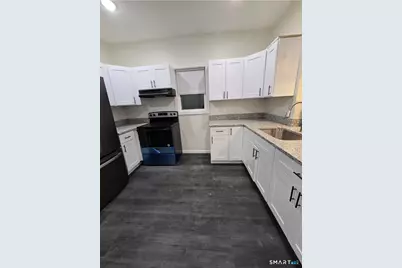 48 Brook Street, Hartford, CT 06120 - Photo 12