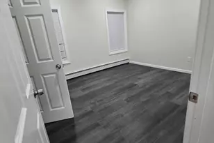 48 Brook St, Hartford, CT 06120 - Photo 14