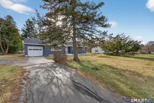 101 Croft Dr, Manchester, CT 06042 - Photo 2