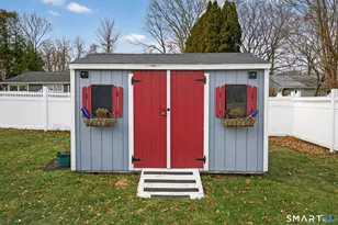 18 Evergreen St, Norwich, CT 06360 - Photo 28