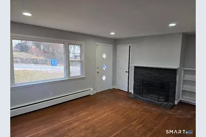 41 Concord Street, Waterbury, CT 06710 - Photo 2