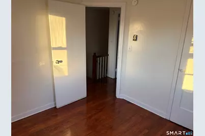 129 Douglas Street, Hartford, CT 06114 - Photo 14