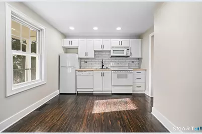 2 Sherman Avenue #Cottage, Greenwich, CT 06830 - Photo 4