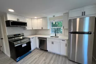 32 Woodland St, Plainville, CT 06062 - Photo 10
