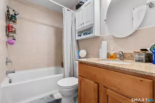 673 Quinnipiac Ave, New Haven, CT 06513 - Photo 32